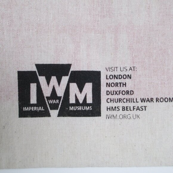 SET OF 2 CANVAS CHURCHILL & MUSEUM TOTES - Picture 9 of 16